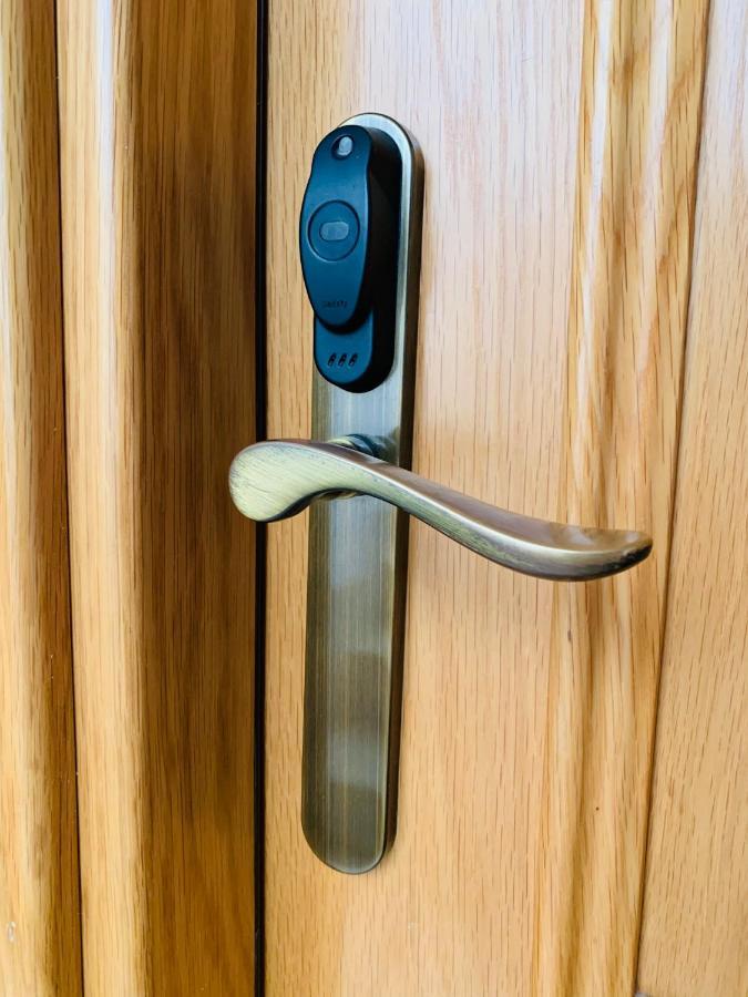 Apartamentos Ebusus Santa Eularia des Riu Esterno foto